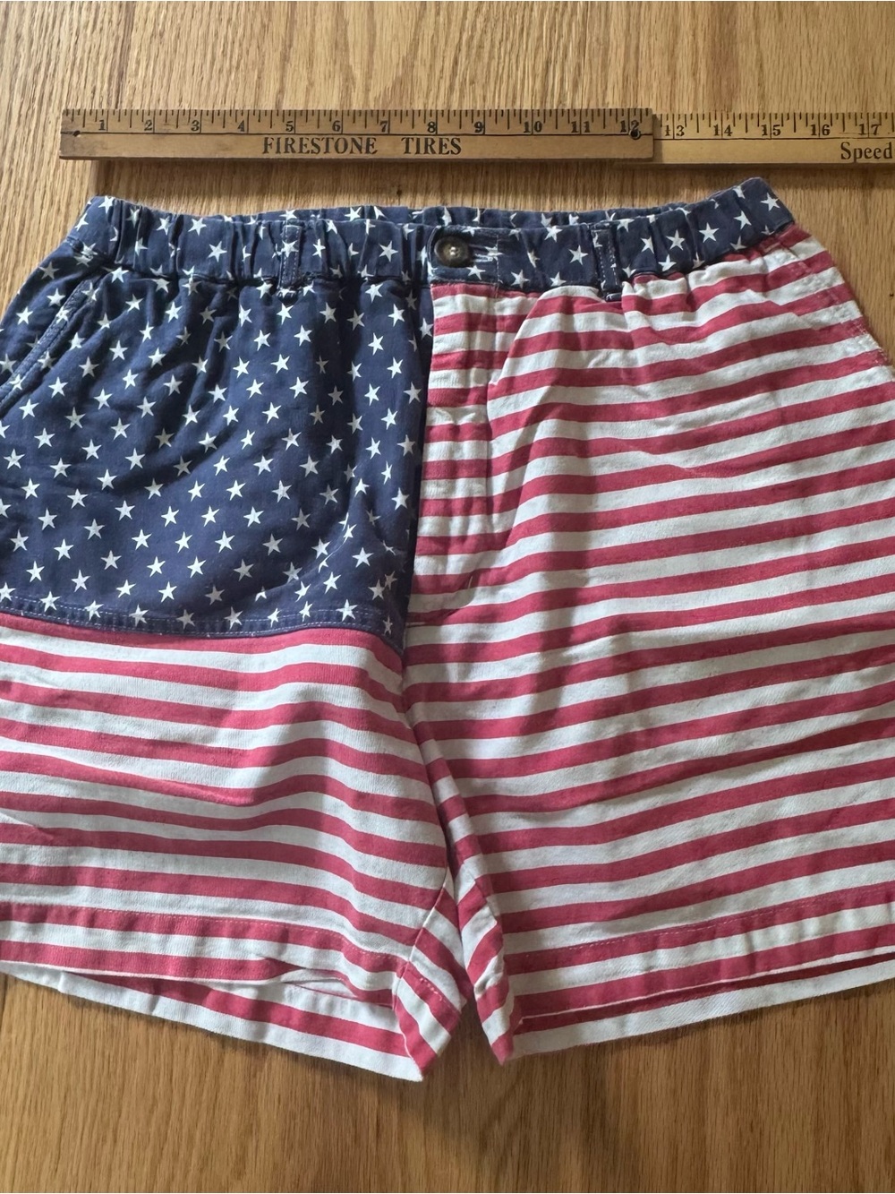 Chubbies The 'Mericas Men's Shorts Size XL American Flag Patriotic 5.5" Inseam